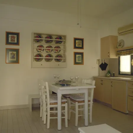 Palemilos Apartment