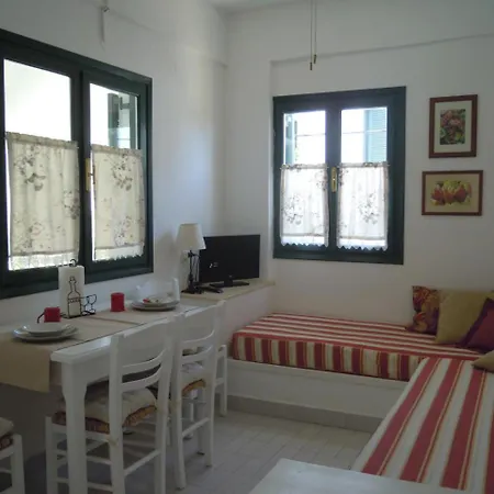 Apartment Palemilos *